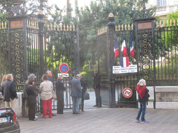 Nizza alle urne, il voto che guarda già al dopo-Macron