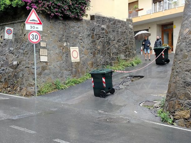 Maltempo sulla nostra provincia: diversi allagamenti e strade trasformare in torrenti, per ora pochi i danni (Foto)