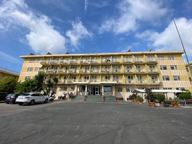 Sanremo: blitz ieri a 'Casa Serena', controlli riconducibili alla morte dell'anziana strozzata da una cintura di costrizione