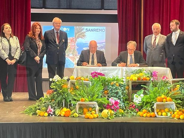 Firmato stamattina il protocollo d'intesa tra Mentone e Sanremo per la cooperazione tra i due comuni (Foto e Video)