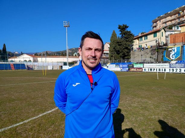 Il tecnico Matteo Solari saluta l'Imperia, sarà il nuovo allenatore del Fossano