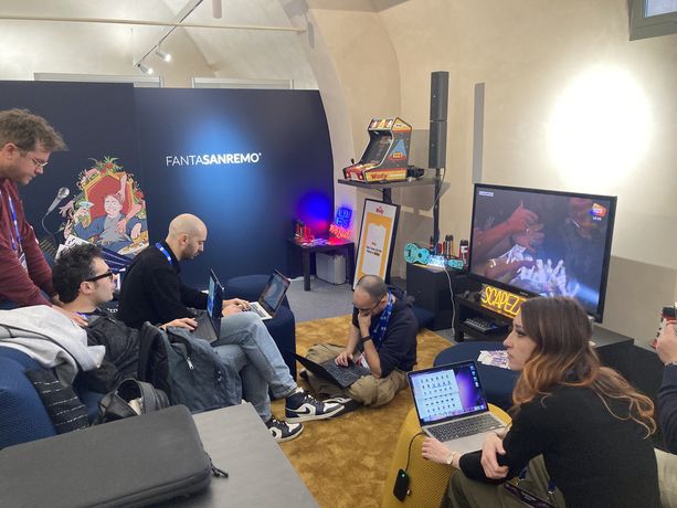 Da un bar marchigiano a Forte Santa Tecla: il FantaSanremo chiude le iscrizioni con 2 milioni e 300mila utenti