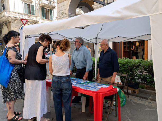 Porta a porta a Savona, Forza Italia lancia la sua proposta e una raccolta firme: &quot;Isole ecologiche in tutta la città&quot;