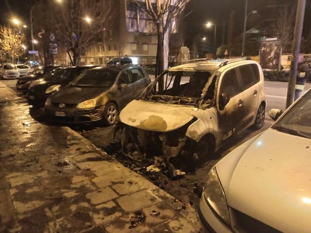 Incendi a bidoni dei rifiuti e mezzi nell'Oltreletimbro: beccato dalle telecamere: arrestato un 43enne senza fissa dimora