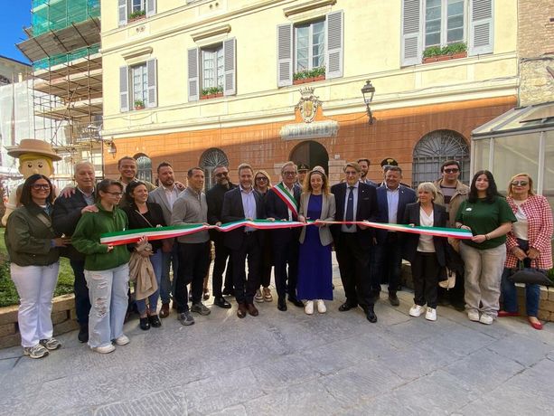 Inaugurata Fior d'Albenga 2026, "Fai spazio alla tua immaginazione": è tutta dedicata al gioco e alla fantasia