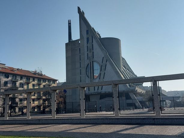 Sogni infranti per una ginnasta 13enne caduta da un muretto: un funzionario e il Comune condannati al risarcimento