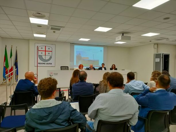 Rigassificatore, a Cairo escluse le aree della Rete Natura 2000. Lambertini: "Previsto un sopralluogo nei prossimi giorni" Rigassificatore, a Cairo escluse le aree della Rete Natura 2000. Lambertini: "Previsto un sopralluogo nei prossimi giorni"