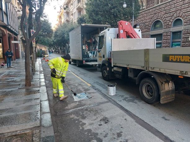 "Salviamo la circolazione di Savona": scatta una petizione dopo lo stop al traffico in Corso Italia "Salviamo la circolazione di Savona": scatta una petizione dopo lo stop al traffico in Corso Italia