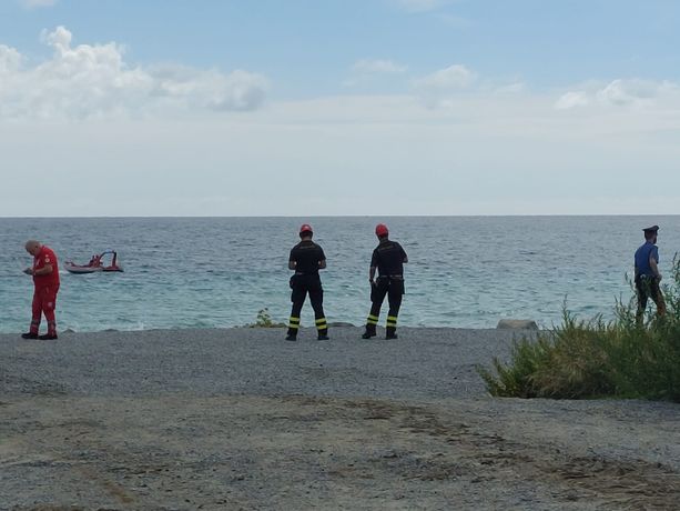 Cadavere rinvenuto in mare al largo di Savona: potrebbe trattarsi del 22enne scomparso