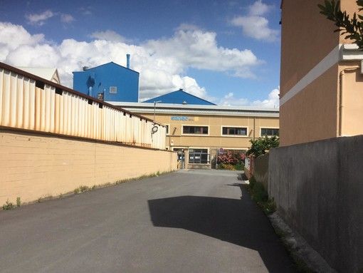 Vado, non si sblocca la vertenza Sanac: pubblicata la sesta manifestazione d'interesse Vado, non si sblocca la vertenza Sanac: pubblicata la sesta manifestazione d'interesse