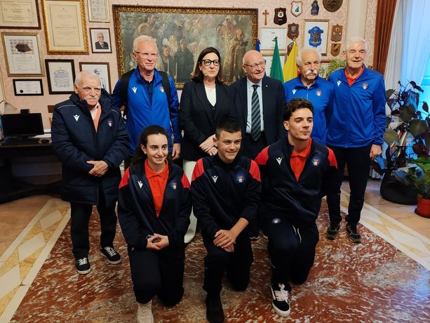 Calcio, Torneo delle Regioni. Grande accoglienza a Modica per la Rappresentativa Ligure: “Il calcio come veicolo di valori” Calcio, Torneo delle Regioni. Grande accoglienza a Modica per la Rappresentativa Ligure: “Il calcio come veicolo di valori”