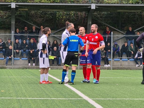 Calcio, Prima Categoria. Il Savona è già in campo, la webcronaca del derby con la Priamar