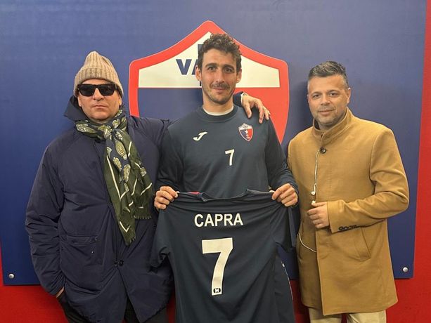 Calcio, Vado. I rossoblu guardano già al prossimo campionato, ufficiale il rinnovo per Edoardo Capra Calcio, Vado. I rossoblu guardano già al prossimo campionato, ufficiale il rinnovo per Edoardo Capra