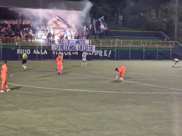 Calcio. Prima Categoria B: Spotornese-Savona accende il sabato sera, la webcronaca dell'anticipo della 7^ giornata Calcio. Prima Categoria B: Spotornese-Savona accende il sabato sera, la webcronaca dell'anticipo della 7^ giornata