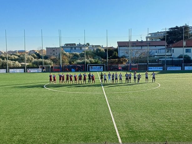 Calcio. Prima Categoria B. Ultima fatica dell'anno per Città di Savona e Vadese, la webcronaca dell'anticipo in diretta dal "Faraggiana" Calcio. Prima Categoria B. Ultima fatica dell'anno per Città di Savona e Vadese, la webcronaca dell'anticipo in diretta dal "Faraggiana"