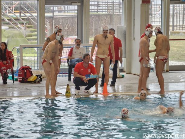 Pallanuoto. Pareggio pesante per la RN Savona, biancorossi imbattuti a Brescia Pallanuoto. Pareggio pesante per la RN Savona, biancorossi imbattuti a Brescia