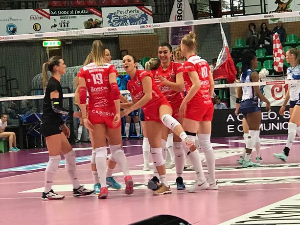 Volley A1: partita perfetta per la Bosca S. Bernardo, che vince con un secco 3 a 0