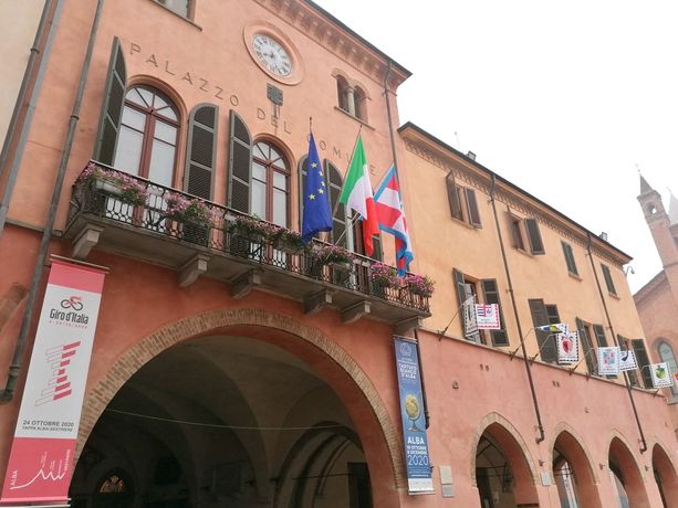 Alba, il Comune tira le somme del 2021: avanzo da 5.7 milioni mentre in cassa ce ne sono più di 21 Alba, il Comune tira le somme del 2021: avanzo da 5.7 milioni mentre in cassa ce ne sono più di 21