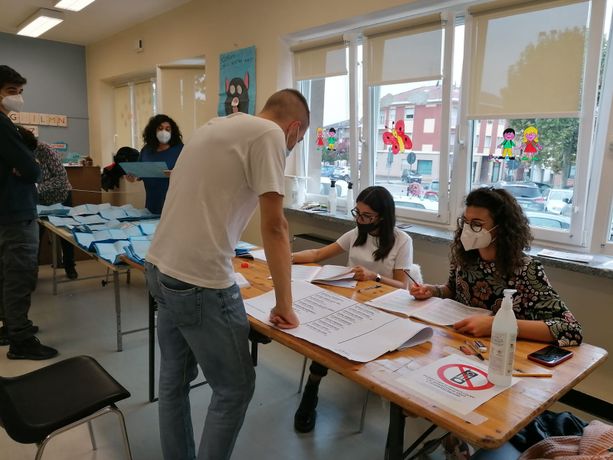 Sommariva del Bosco e Cravanzana: corsa a tre nei due comuni al voto tra Langhe e Roero Sommariva del Bosco e Cravanzana: corsa a tre nei due comuni al voto tra Langhe e Roero