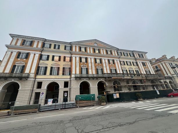 Settantenne palpeggiò il vicino tredicenne in un fienile: condannato a tre anni di carcere Settantenne palpeggiò il vicino tredicenne in un fienile: condannato a tre anni di carcere