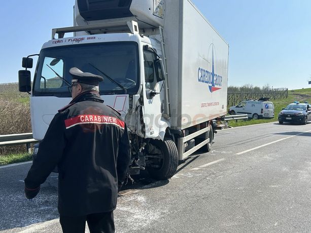Incidente a Vezza d'Alba, la vittima è l'imprenditore dei distillati Ugo Marolo Incidente a Vezza d'Alba, la vittima è l'imprenditore dei distillati Ugo Marolo