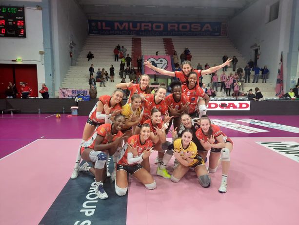 Volley A1F. Colpo grosso di Cuneo a Cremona: le Gatte battono Casalmaggiore per 3-0