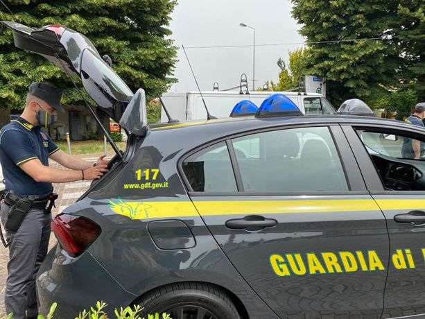 Bancarotta fraudolenta: sequestri milionari della Finanza nel Saluzzese