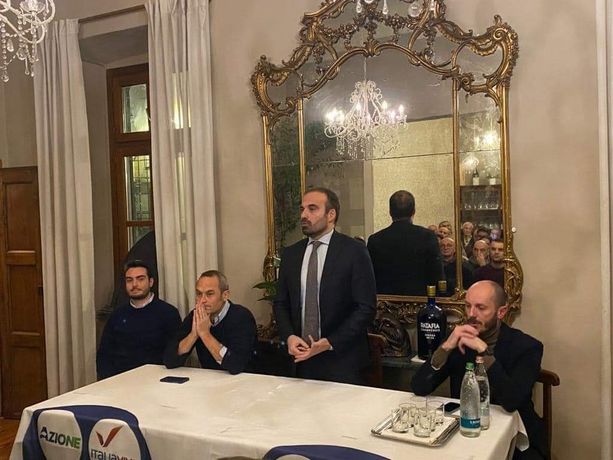 Terzo polo, nonostante tutto nel Cuneese permane un cauto ottimismo Terzo polo, nonostante tutto nel Cuneese permane un cauto ottimismo