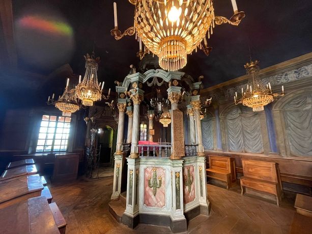 Visite alle sinagoghe per la Giornata della Memoria, sport outdoor e mostre d'arte: ecco gli eventi di questa prima domenica di febbraio Visite alle sinagoghe per la Giornata della Memoria, sport outdoor e mostre d'arte: ecco gli eventi di questa prima domenica di febbraio