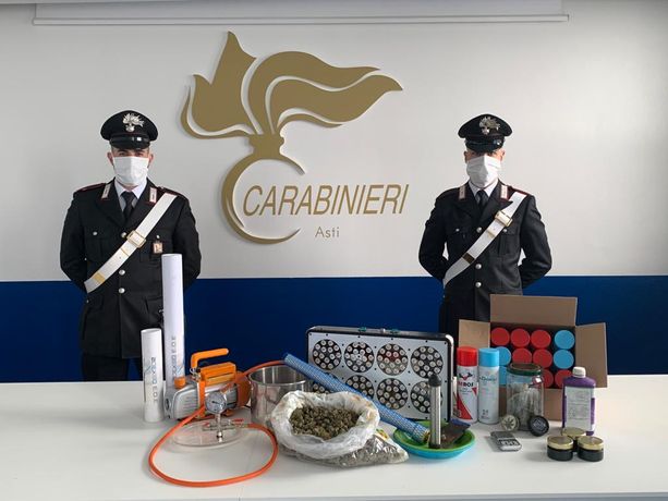 Sbarca ad Asti il nuovo THC Killer: i carabinieri scovano un laboratorio di trasformazione della cannabis Sbarca ad Asti il nuovo THC Killer: i carabinieri scovano un laboratorio di trasformazione della cannabis