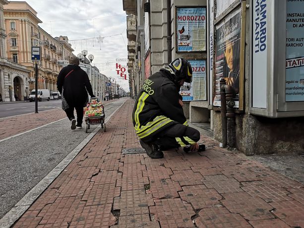 Segnalata fuga di gas in corso Nizza a Cuneo: in corso rilievi dei vigili del fuoco Segnalata fuga di gas in corso Nizza a Cuneo: in corso rilievi dei vigili del fuoco