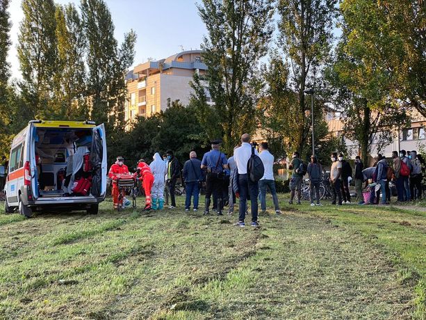 Operazione di Polizia nel parco di Villa Aliberti a Saluzzo: schedati i migranti, controlli anche sui contratti di lavoro
