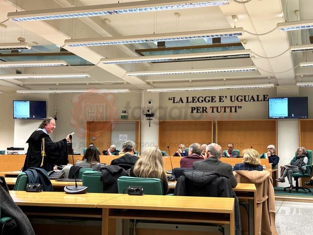 Uccise due rapinatori. La difesa chiede l’assoluzione: perché il gioielliere Roggero non deve andare in carcere?