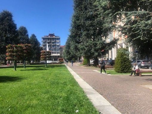 Cuneo: minoranza comunale, ambientalisti e pendolari uniti sul No al "buco" di Piazza Europa: "La Sindaca sta facendo retromarcia" Cuneo: minoranza comunale, ambientalisti e pendolari uniti sul No al "buco" di Piazza Europa: "La Sindaca sta facendo retromarcia"