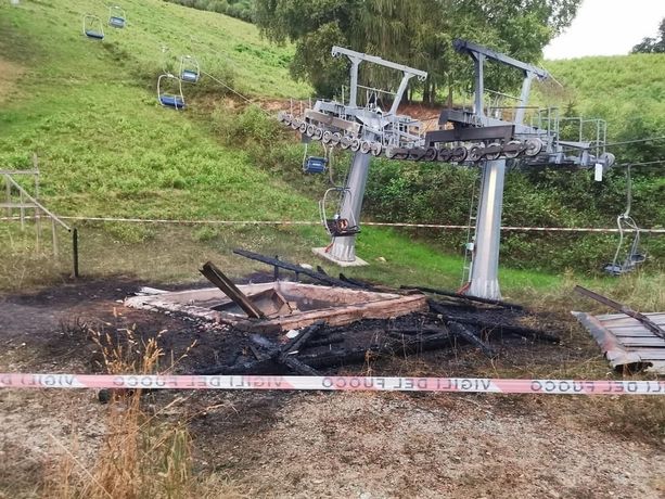 Incendio doloso e danni ingentissimi alla seggiovia comunale di Roburent, il sindaco: "Impossibile darla in gestione" Incendio doloso e danni ingentissimi alla seggiovia comunale di Roburent, il sindaco: "Impossibile darla in gestione"