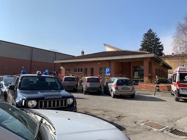 Impiegati dell'ufficio postale di Dronero colti da improvviso bruciore agli occhi e problemi respiratori Impiegati dell'ufficio postale di Dronero colti da improvviso bruciore agli occhi e problemi respiratori