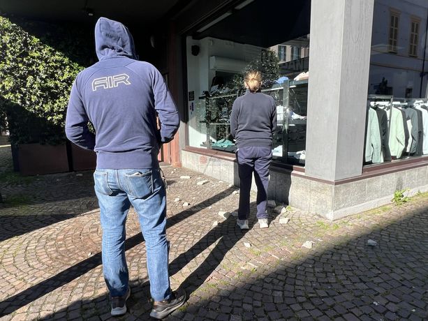 Atti vandalici in piazza Boves, l'impotenza di chi ci vive: &quot;Fanno quello che vogliono e ti ridono in faccia&quot;