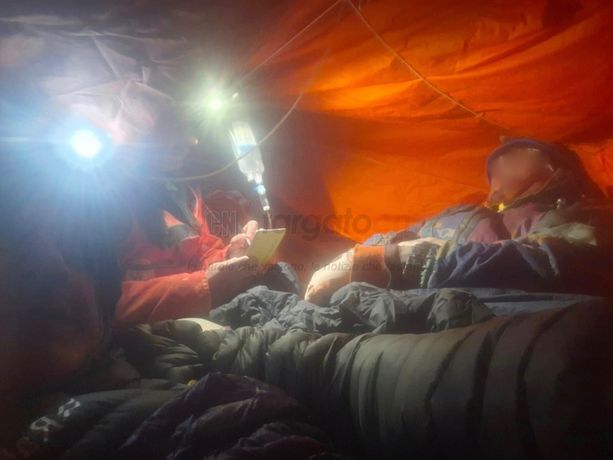 Abisso Paperino, operazioni delicate per il recupero dello speleologo torinese bloccato in profondità Abisso Paperino, operazioni delicate per il recupero dello speleologo torinese bloccato in profondità