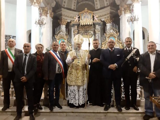 Verolengo: la comunità accoglie le reliquie di Papa Giovanni Paolo II (FOTO)