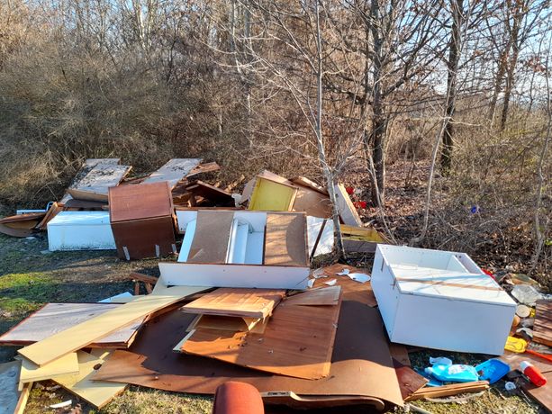 Rifiuti abbandonati a Brandizzo, il coordinatore cittadino Furfaro: &quot;Bisogna usare le fototrappole&quot;
