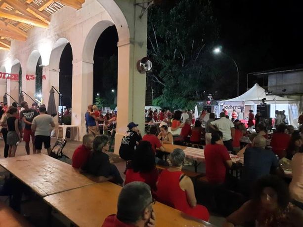 Musicisti, ballerini e il burattino Pinocchio animano Cavour alla festa di San Lorenzo