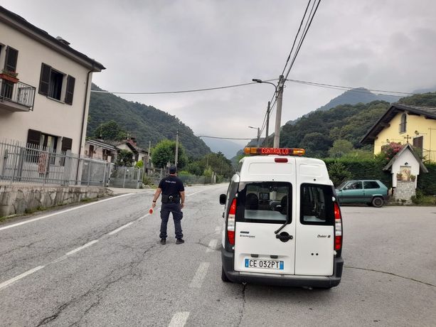 Luserna San Giovanni: stretta sulla velocità di camion e auto in via Cave Luserna San Giovanni: stretta sulla velocità di camion e auto in via Cave