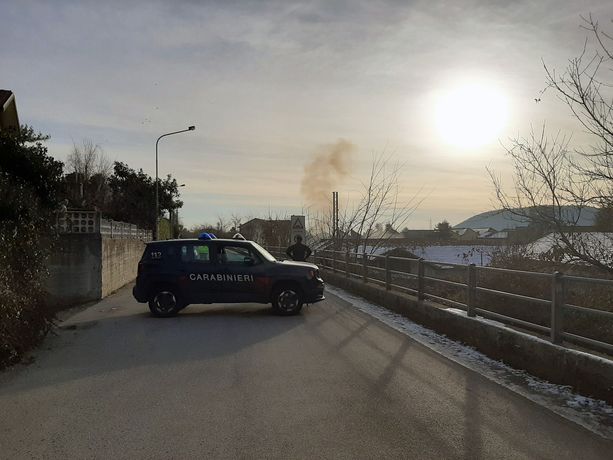 Demolita la ‘torre’ di Pralafera: l’esplosione poco prima delle 9 [VIDEO]