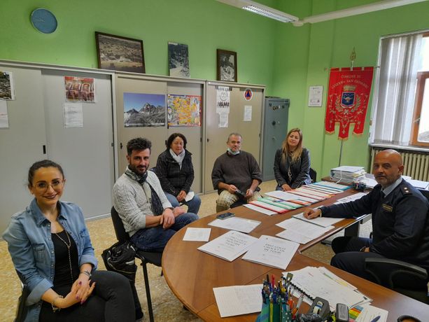 Grazie alle bande e ai piccoli animali, la Fiera del primo maggio di Luserna San Giovanni si espande