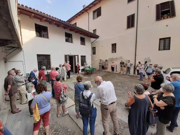 Nel centro storico di Pinerolo incontri per prendersi cura della salute mentale Nel centro storico di Pinerolo incontri per prendersi cura della salute mentale