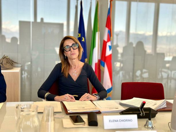 Daniela Santanchè si dimette, Elena Chiorino lascia la vicepresidenza Daniela Santanchè si dimette, Elena Chiorino lascia la vicepresidenza