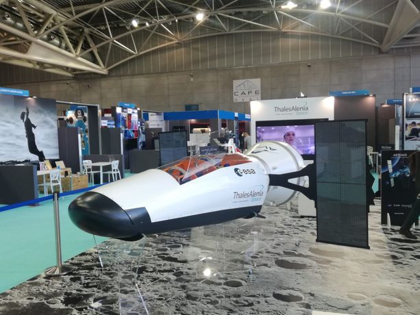 Aerospace &amp; defense meetings, il 2021 lascia una scia di grandi numeri e apre a scenari di macchine volanti [FOTO]