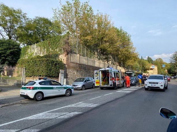 Quattordicenne investita mentre attraversa le strisce davanti alla Scuola Salesiana Valsalice