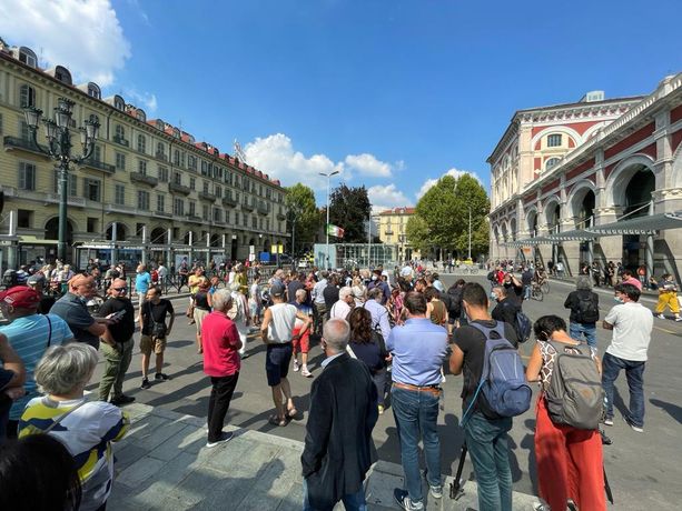No Green pass: fallisce il tentativo di bloccare la stazione Porta Nuova [VIDEO]