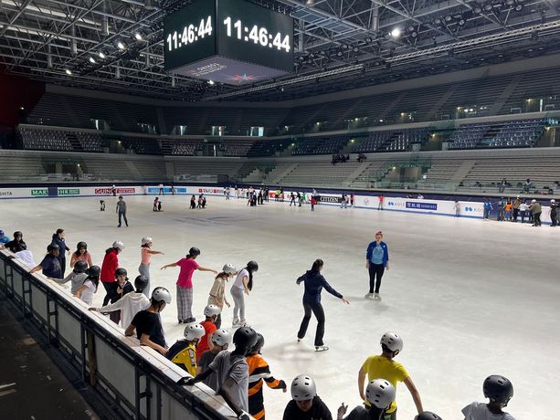 Verso le Universiadi 2025: al PalaVela un'estate tra ghiaccio e dinosauri Verso le Universiadi 2025: al PalaVela un'estate tra ghiaccio e dinosauri
